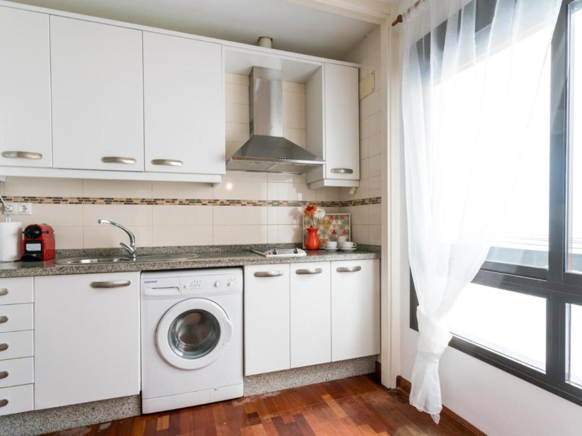 Holi-Rent Santa Marina Apartman Sevilla Kültér fotó